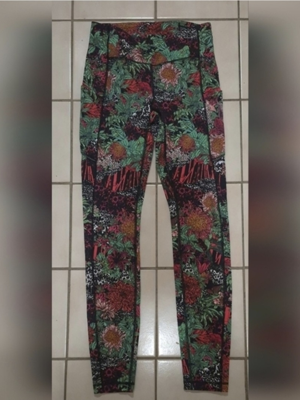 lululemon athletica Floral Active Leggings - Green & Red Multi